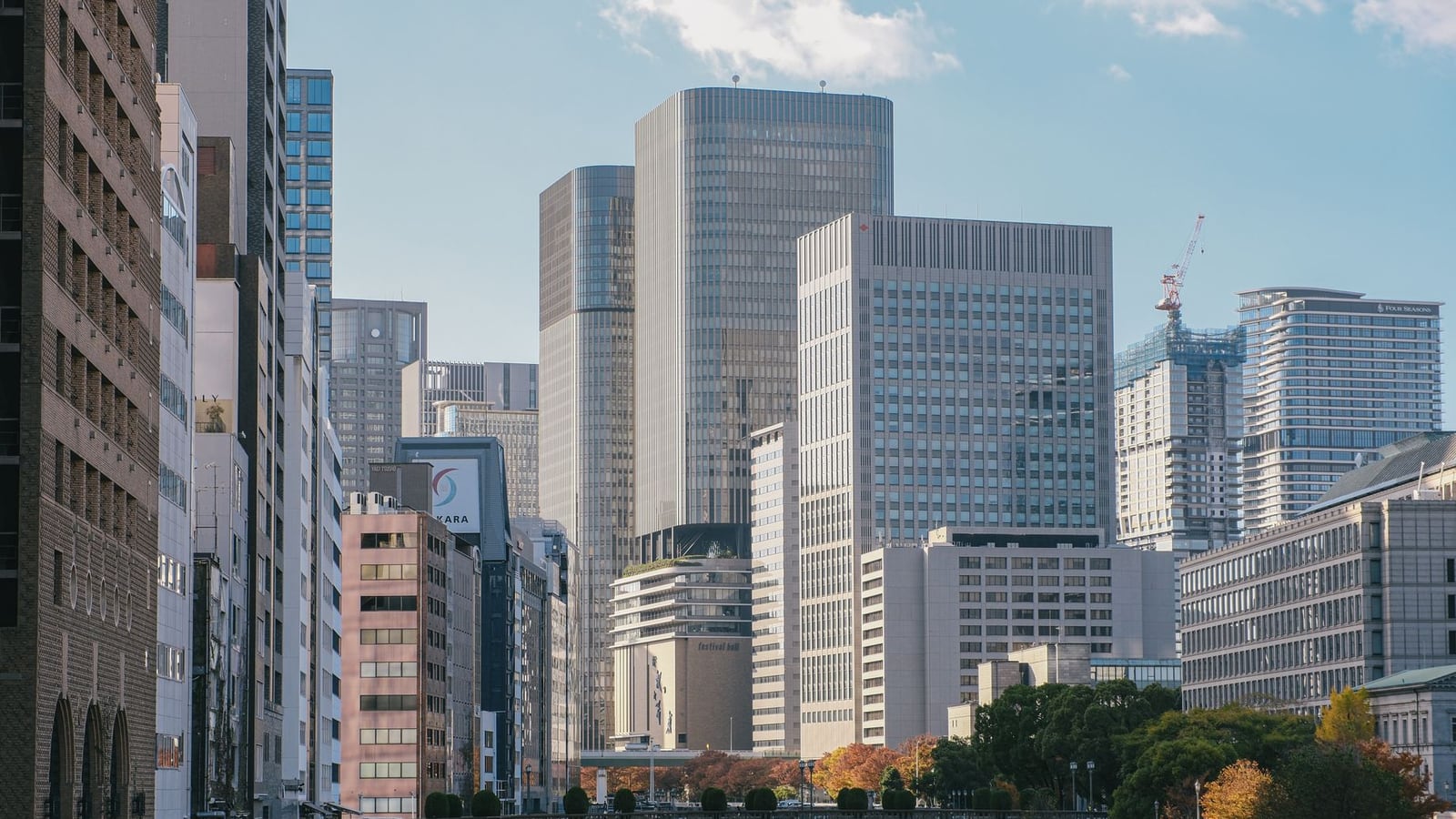 The urban landscape of the Yodoyabashi area in Kita-ku, Osaka.